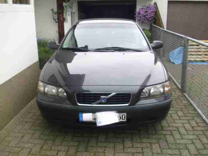 verkaufe Volvo S60 antrazit Bj. 2000 157000kmt tüv 9 /14 bei kauf Tüv neu