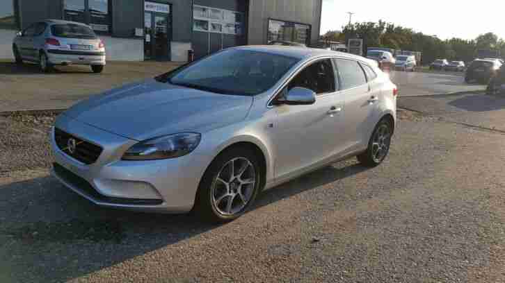 Volvo V40 Ocean Race,NAVI,KLIMA,LEDER,TEMPOMAT,ALU