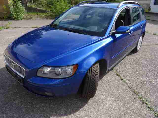 volvo v50 2,0D Summum, Partikelfilter, E4, Scheckheft, abn.Ahk,6-Gang, gepflegt