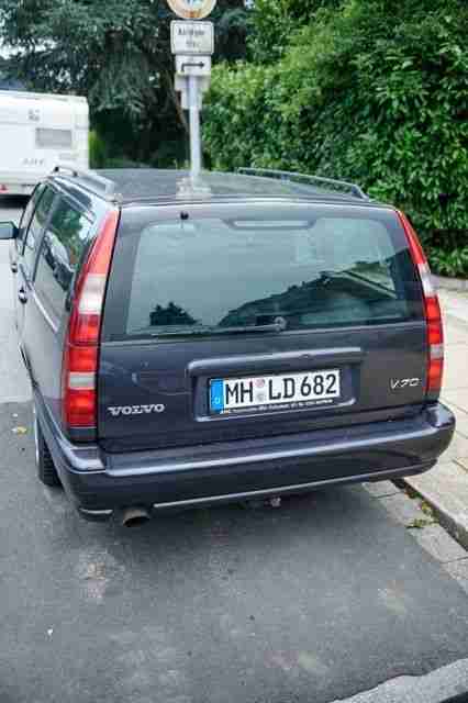 volvo v70